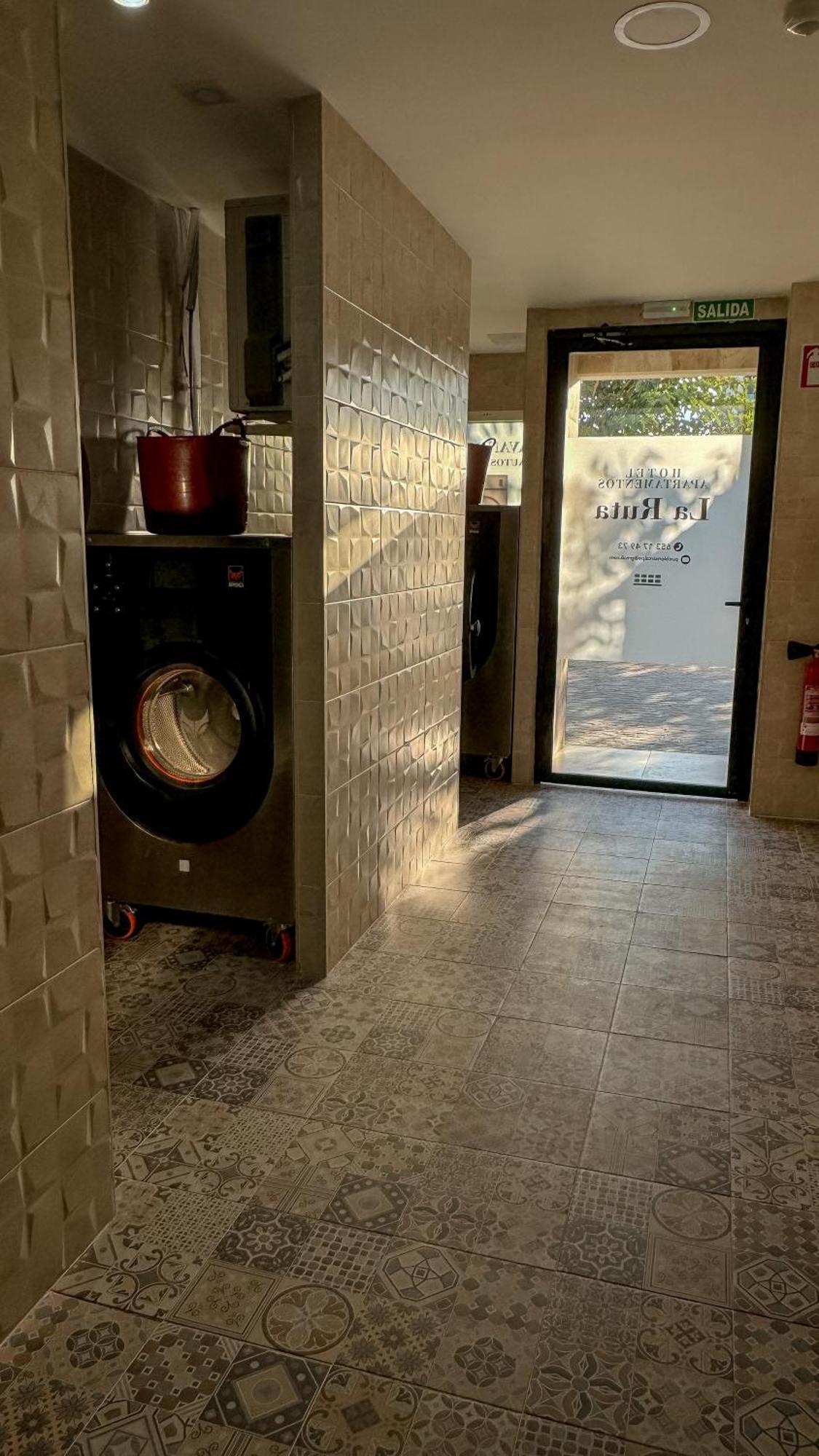 Apartamentos La Ruta كاليبي المظهر الخارجي الصورة