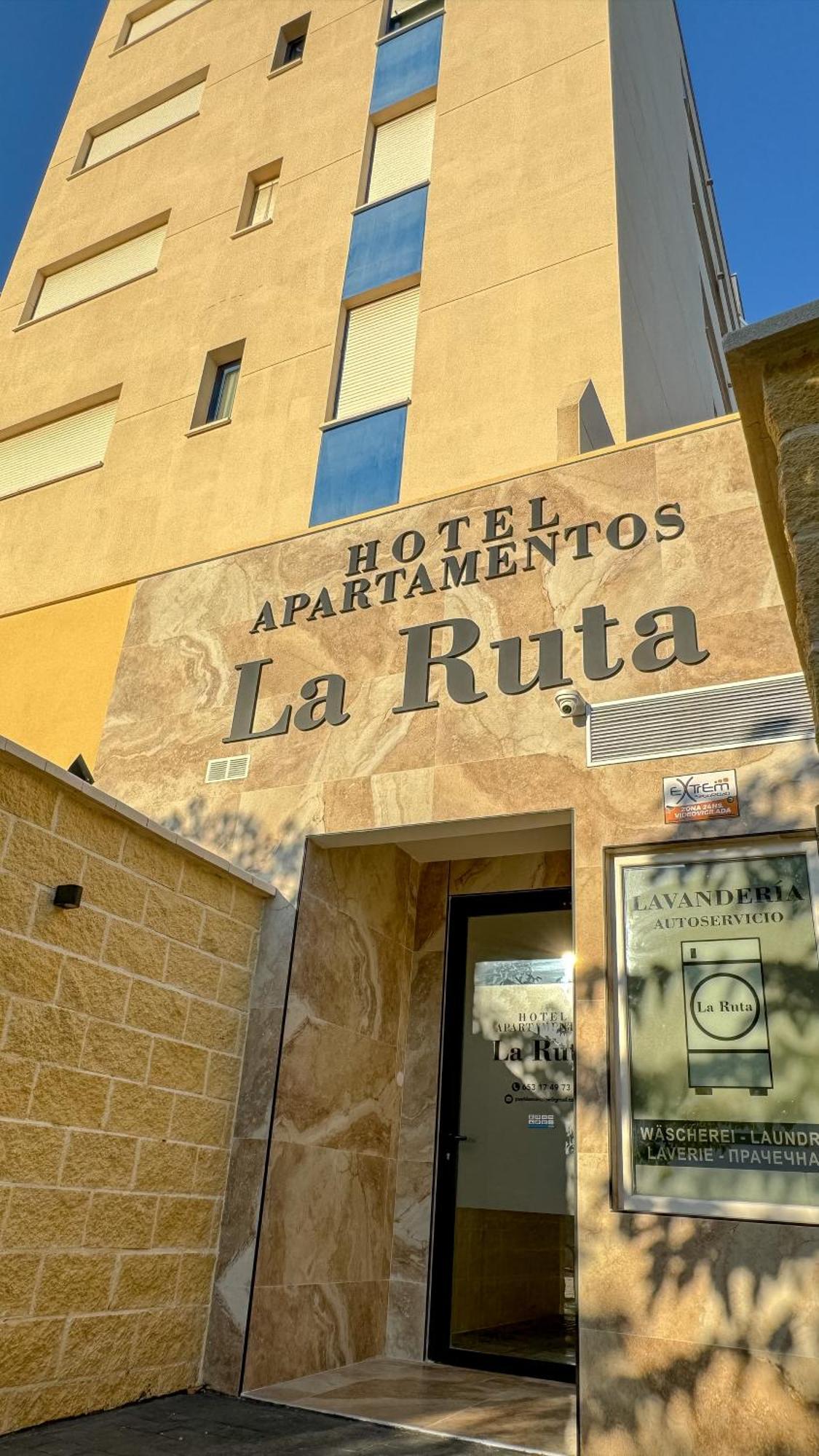 Apartamentos La Ruta كاليبي المظهر الخارجي الصورة